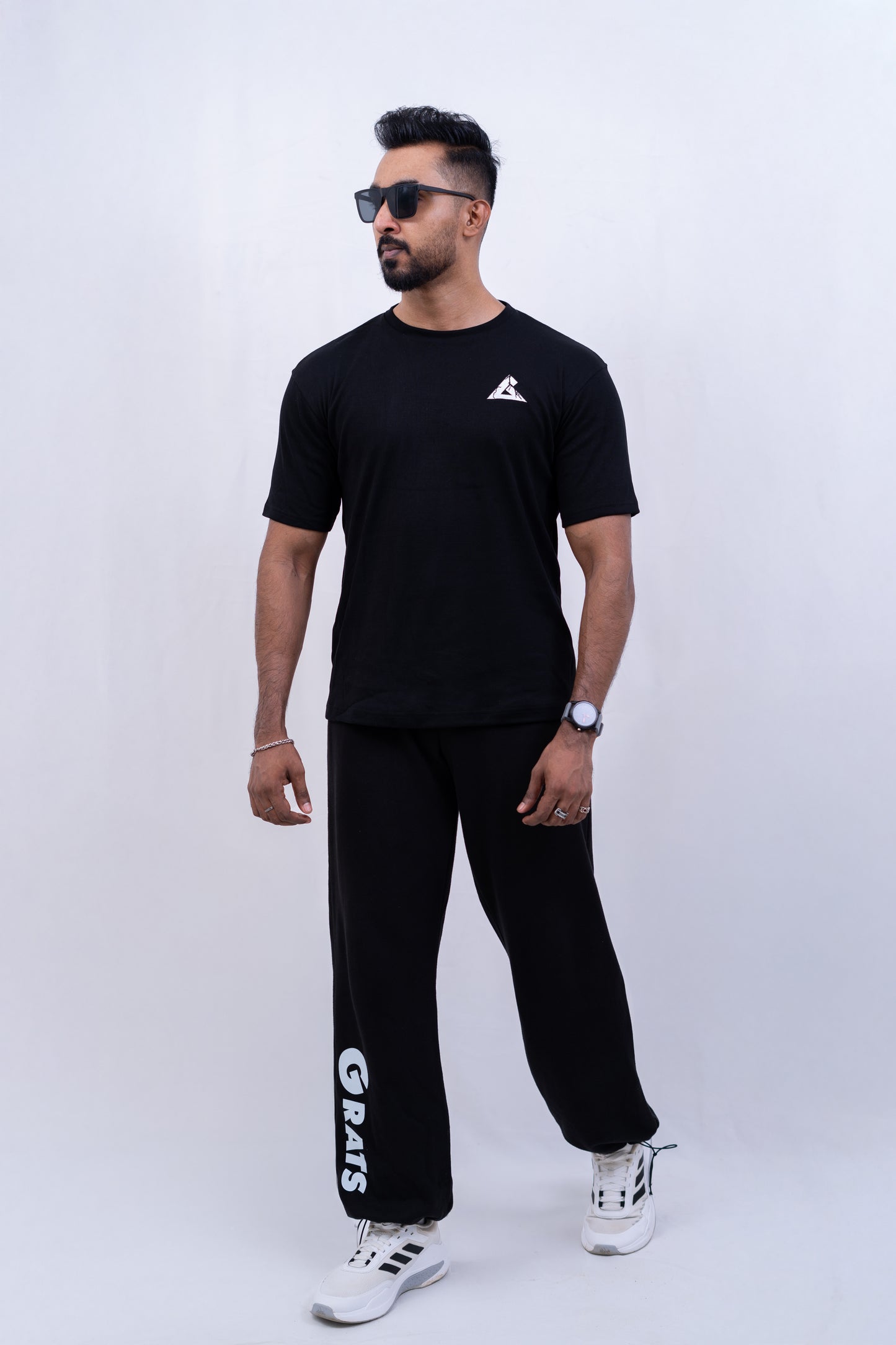 Gym Rats Regular Fit Crew Neck Tee - Black- Spandex - Gents